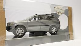 †† e54 1/ 32 NewRay Volvo XC90