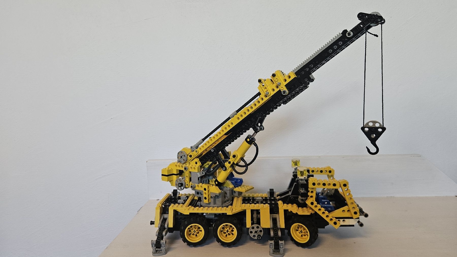 Technics Baukästen: Lego camion grue – Gebraucht aus Eschert von aiamone 1