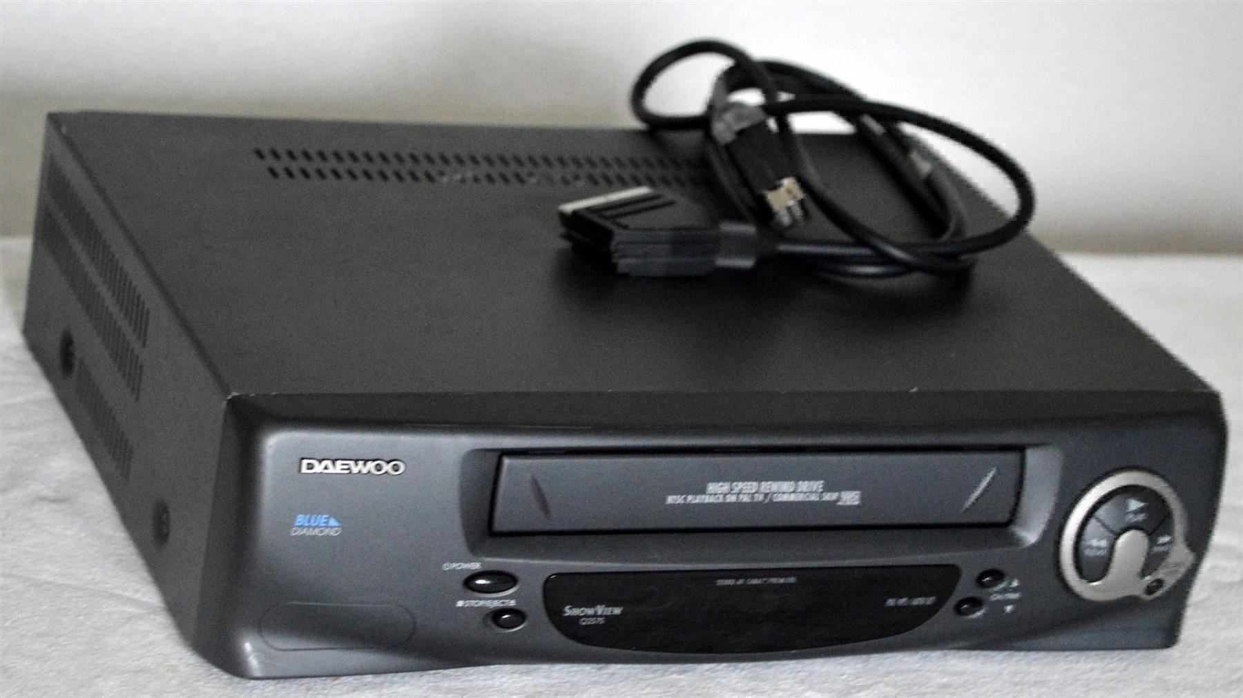 Registratori: Videorecorder VHS  Daewoo Q257S magnétoscope – Usato da Collonges venduto da arashee 1