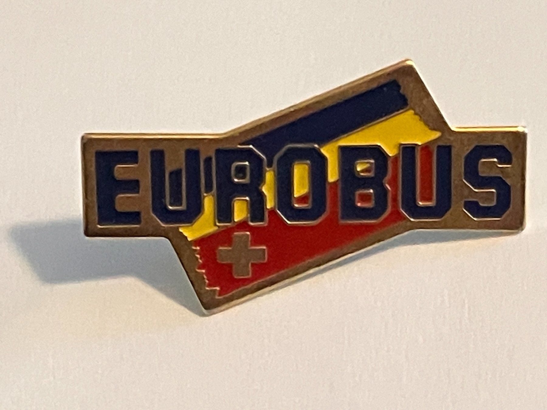 Placchette & Badge: 1 Pin Eurobus – Usato da Basel venduto da djwwpp