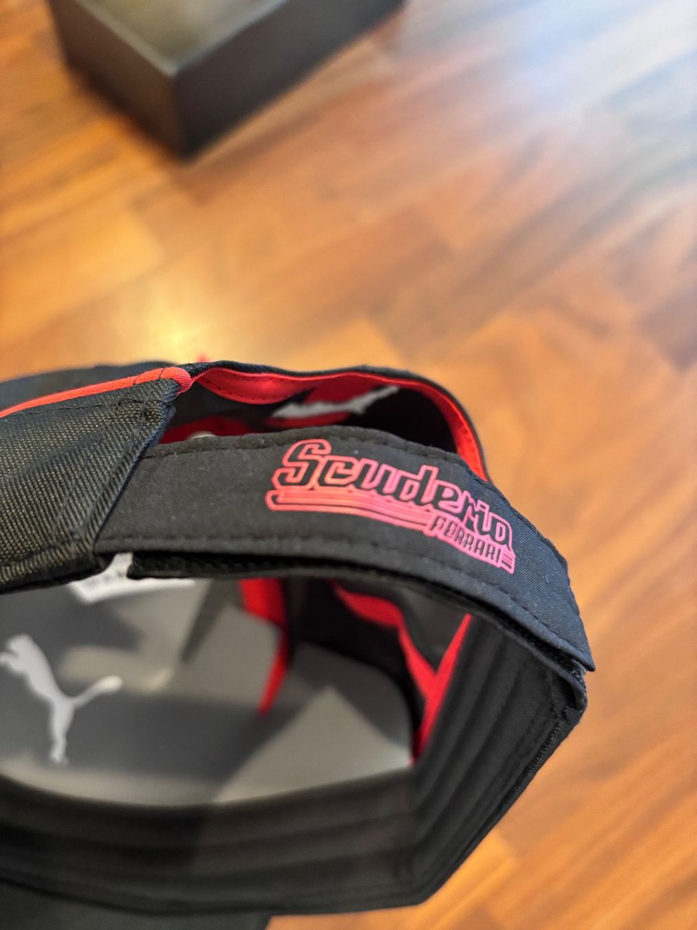 Puma Altro in  Abbigliamento & Accessori: Puma Ferrari Kappe schwarz mit Etikett – Nuovo e nell'imballaggio originale da Zürich venduto da engebrunau 3