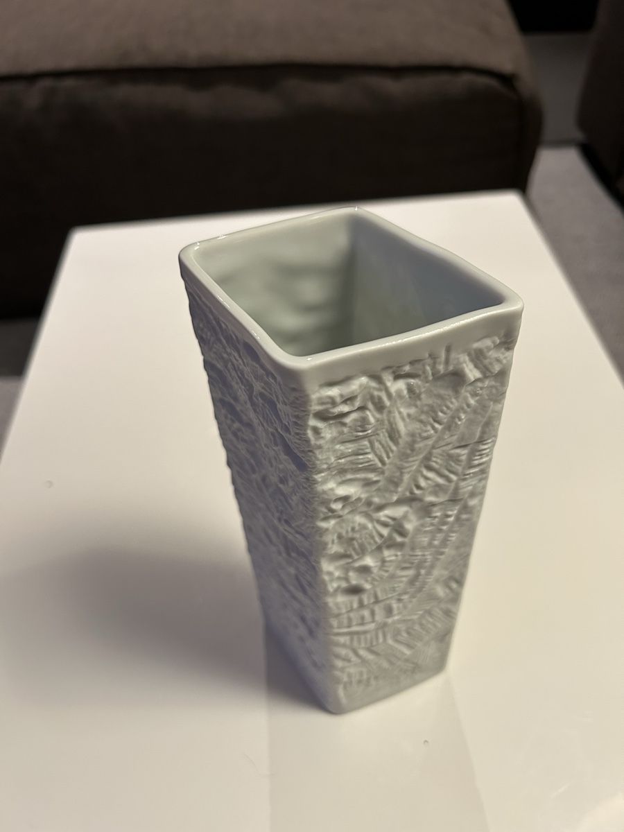 Hutschenreuther Vasi & Recipienti: Vase Lorenz Hutschenreuther ca 1960 – Usato da Kreuzlingen venduto da Pix66