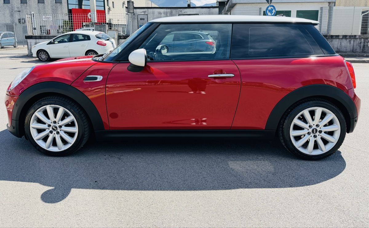 Mini Autos: Mini Cooper 1.5D Automatica!  – D'occasion à Gordola par fab_mgb2 3