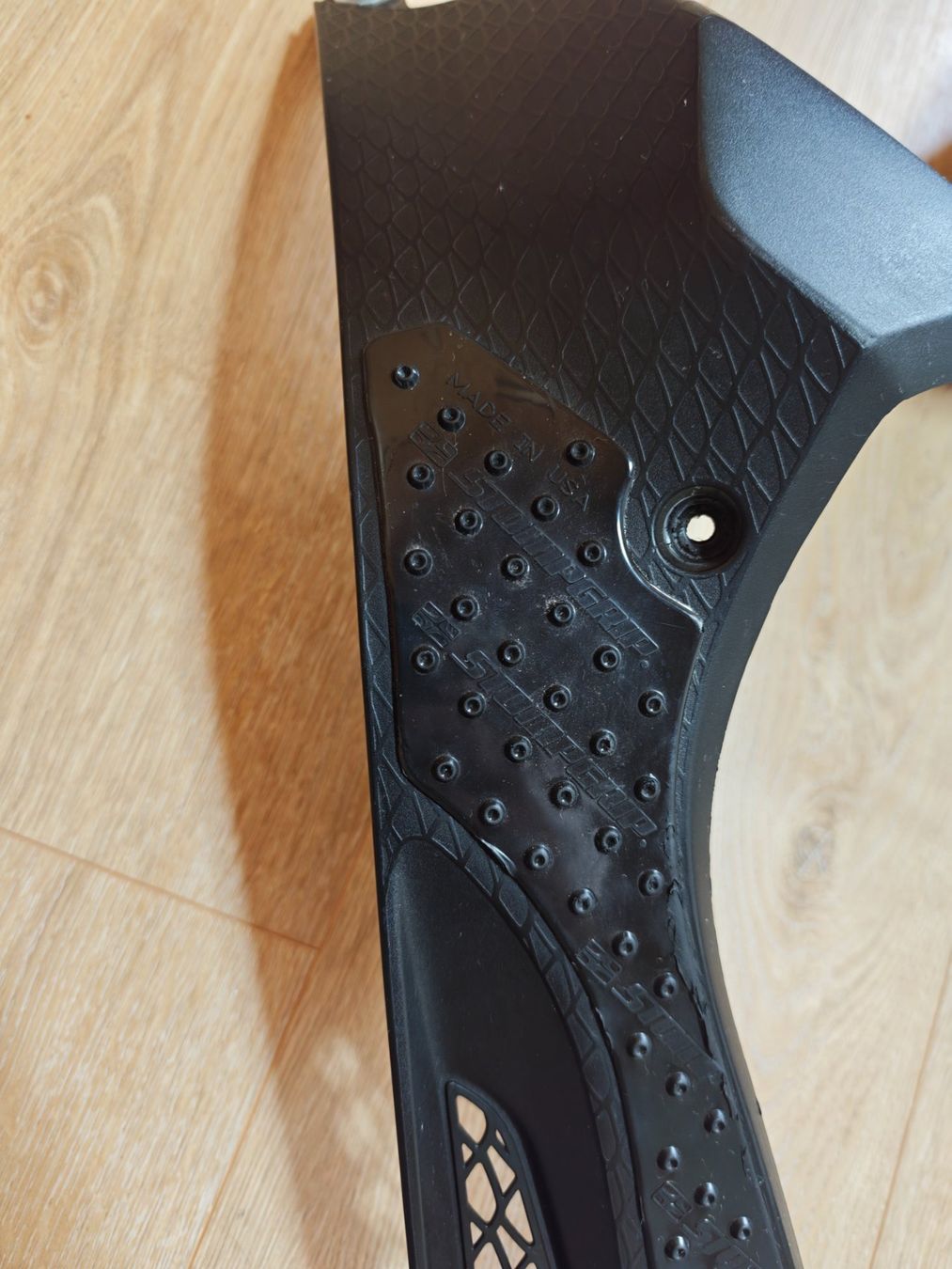 BMW Alle Motorradersatzteile: S1000rr Tank seitenverkleidung – Gebraucht aus Merlischachen von lebkuchen3 2