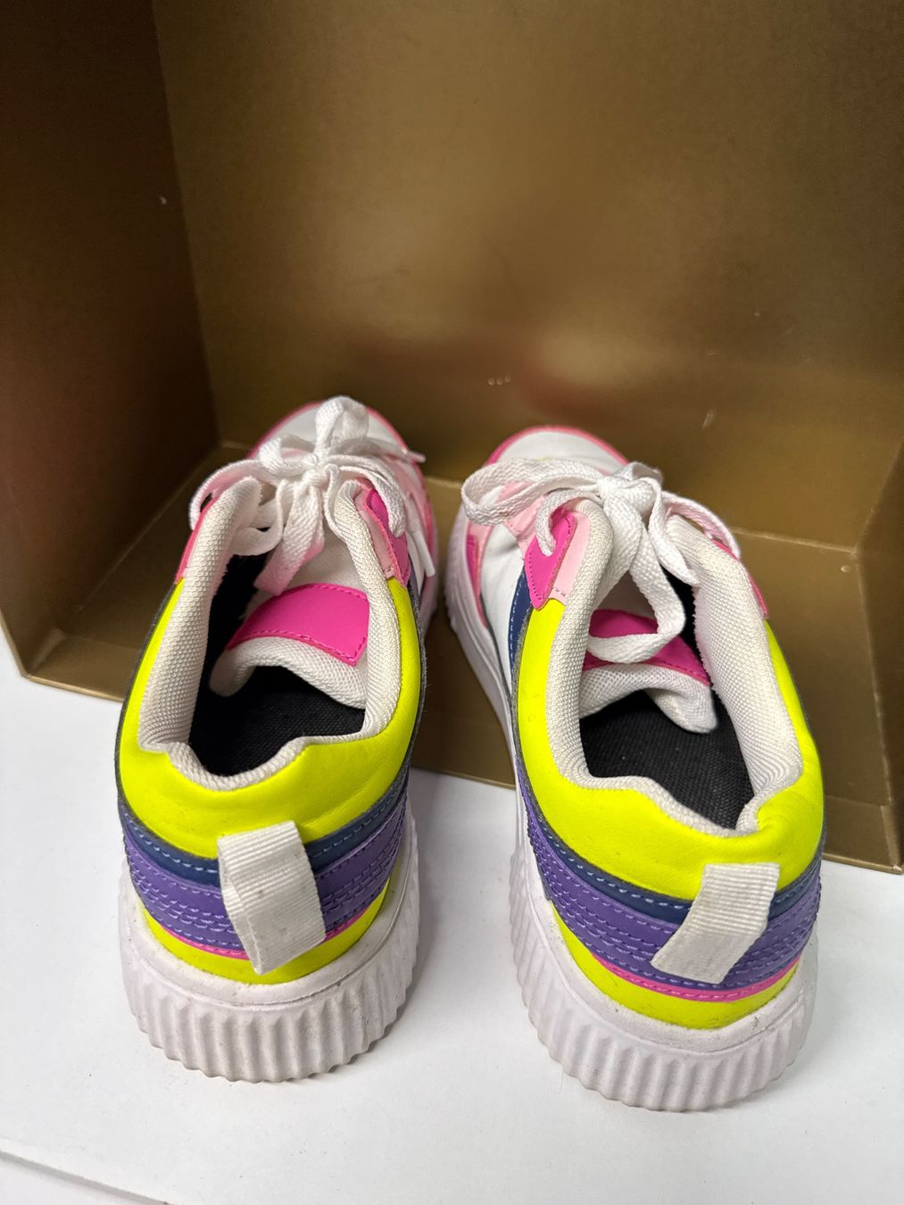 Scarpe da donna: SCHUHE 37 – Usato da Birr venduto da WalkyriaM 1