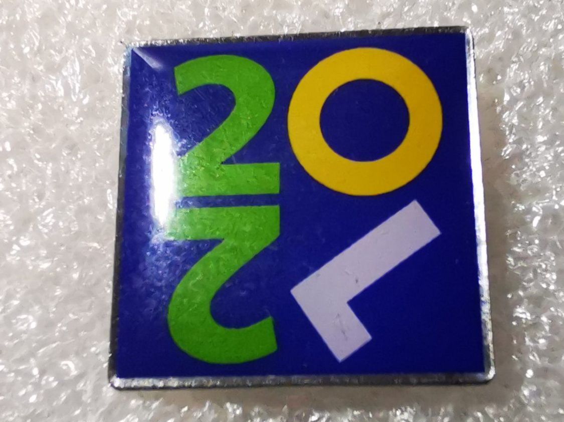 Plaketten & Abzeichen: Ansteckpin 11: 2012 – Gebraucht aus Oppligen von Pin-Fall-Shop