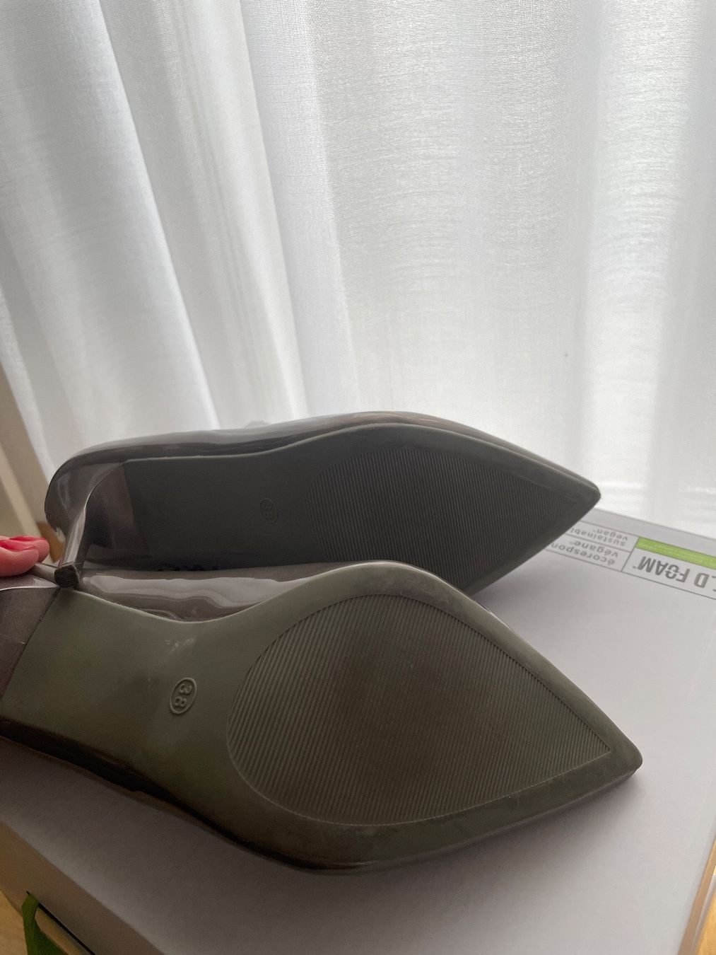 Scarpe da donna: Pumps – Nuovo (secondo la descrizione) da Basel venduto da AnMi22 2