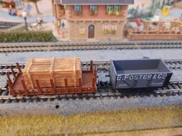 2 Stk.hübsche Minitrixwagen, Rungenw-Epoche II, & Güterwagen