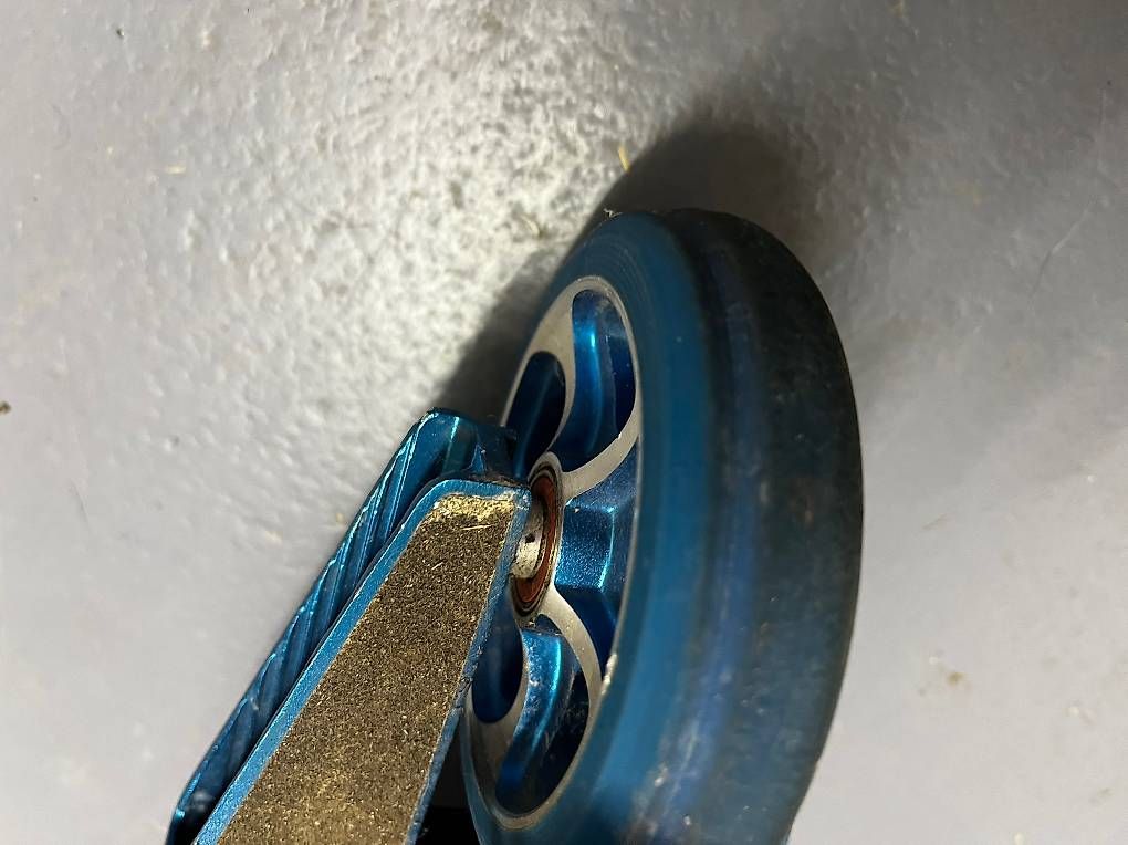 Kickboard: Mgp Scooter – Gebraucht aus Reigoldswil von lar_d88z 4