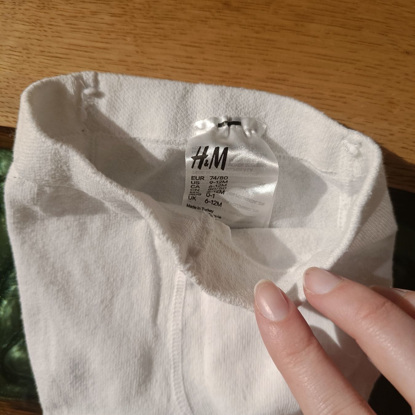 H&M Altro abbigliamento: Strumpfhose H&M Grösse 74/80 – Usato da Jaberg venduto da urig17. 1