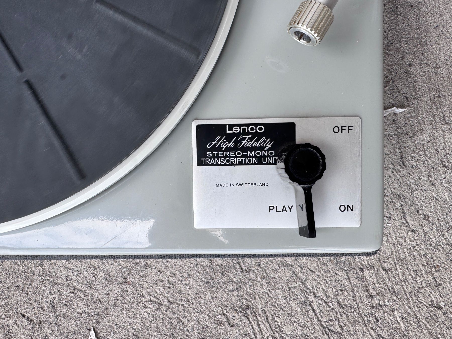 Lenco Plattenspieler: LENCO L70 Heavy Platter – Gebraucht aus Zürich von Tapehead 1