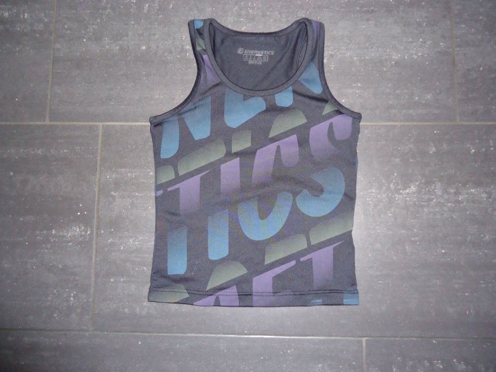 Blouses, T-shirts & Tops: Sporttop von Energetics, Grösse 104/110 – D'occasion à Wohlen AG par Michi761