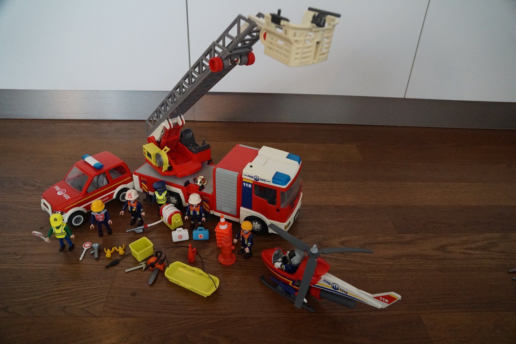 Playmobil Giocattoli: PLAYMOBIL Feurwehr Team – Usato da Würenlos venduto da Tinixy