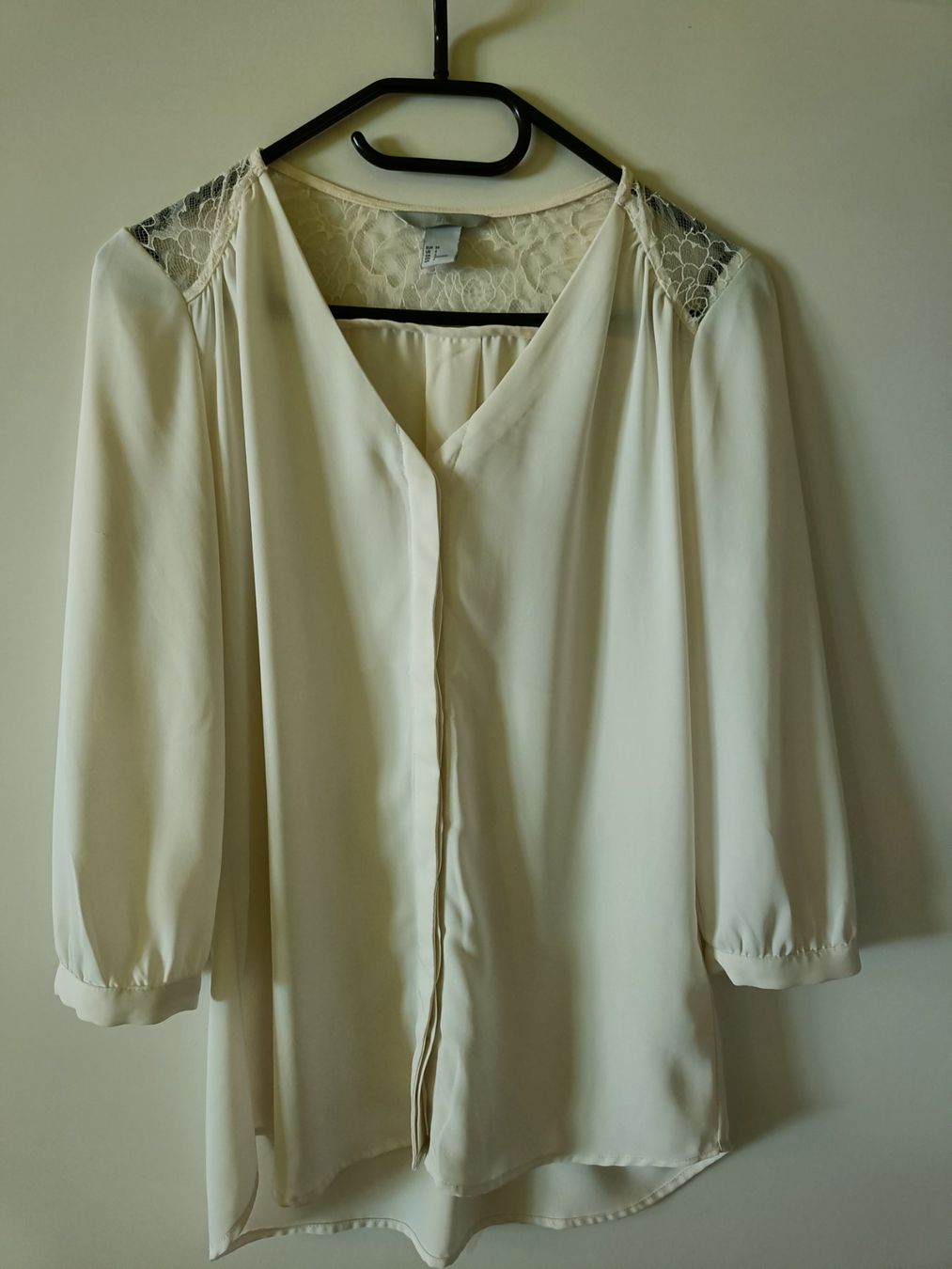 H&M Camicette: Bluse Grösse 34 H&M – Usato da Jaberg venduto da urig17.