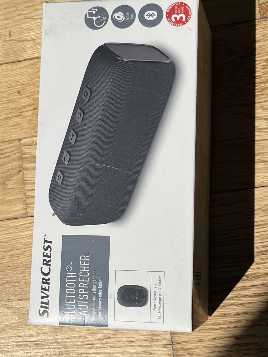 SilverCrest Casse acustiche: Silvercrest Bluetooth Lautsprecher SBL 4 A2 inkl. Kabel, 16h – Usato da Kehrsatz venduto da Fuedu0 1