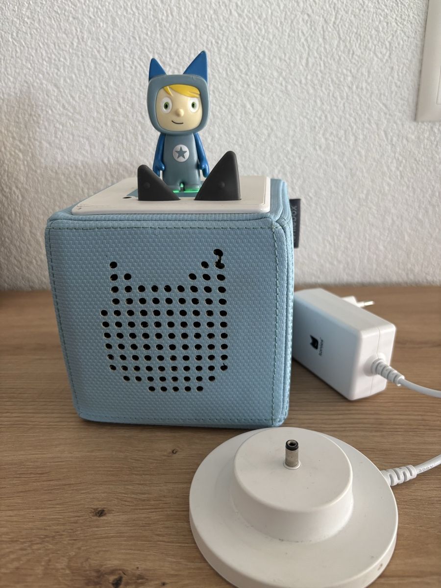 Tonies Spielzeuge: Toniebox hellblau mit Kreativtonie – Gebraucht aus Hasle b. Burgdorf von fra_72qv