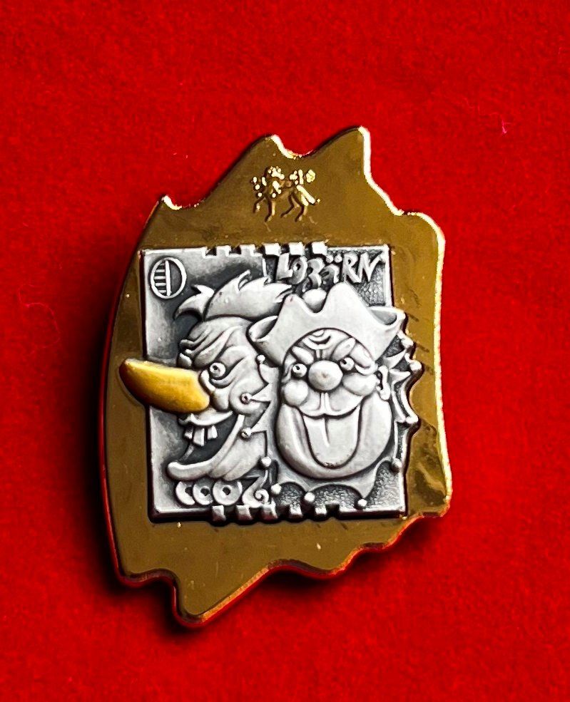 Placchette & Badge: Fasnachtsplakette Luzern Komitee B 2000 – Usato da Obernau venduto da Wgnom