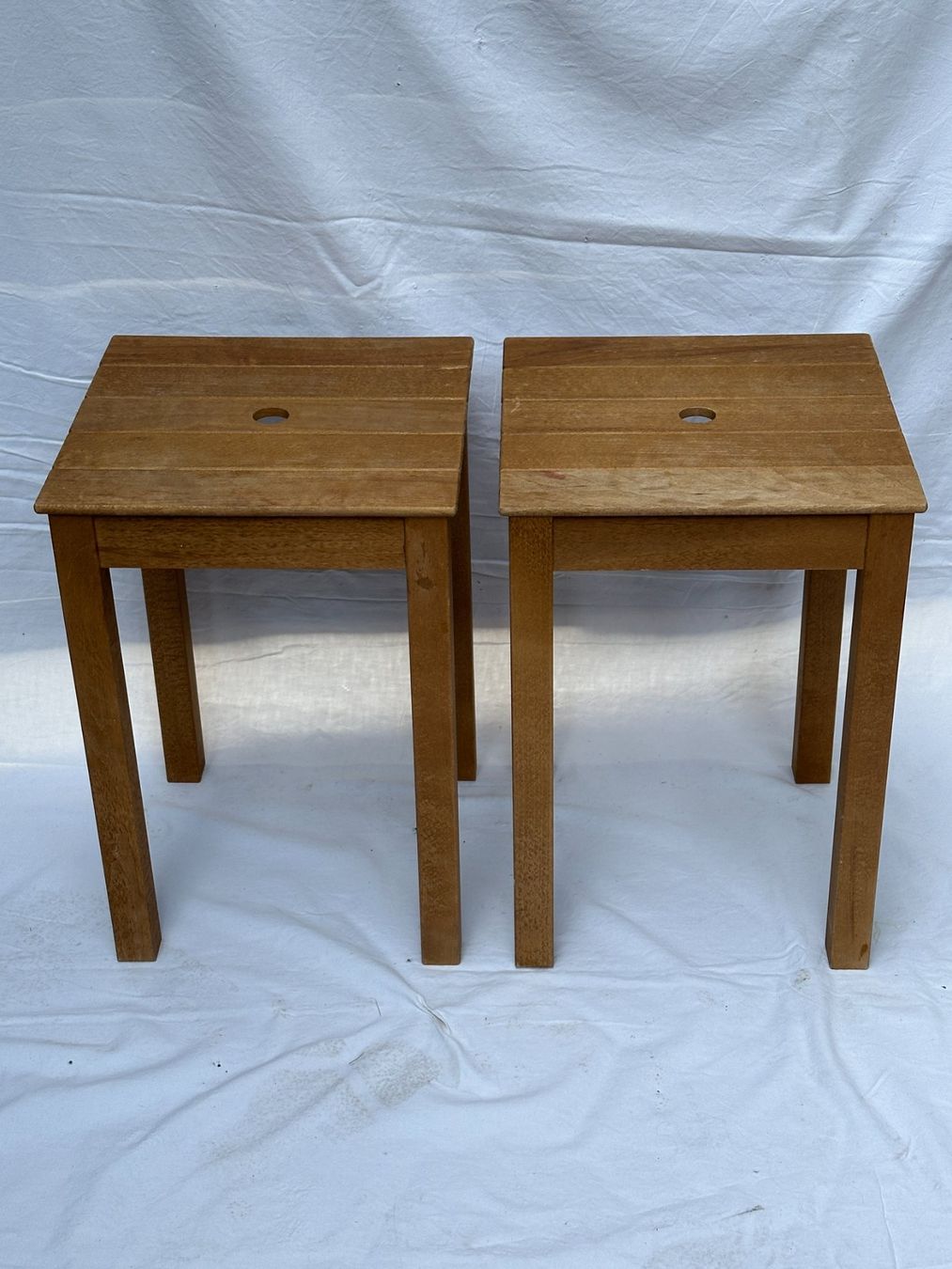 Hocker: 2 alte Hocker Tabourettli Stühle Stuhl – Gebraucht aus Flüelen von Amazona03 2