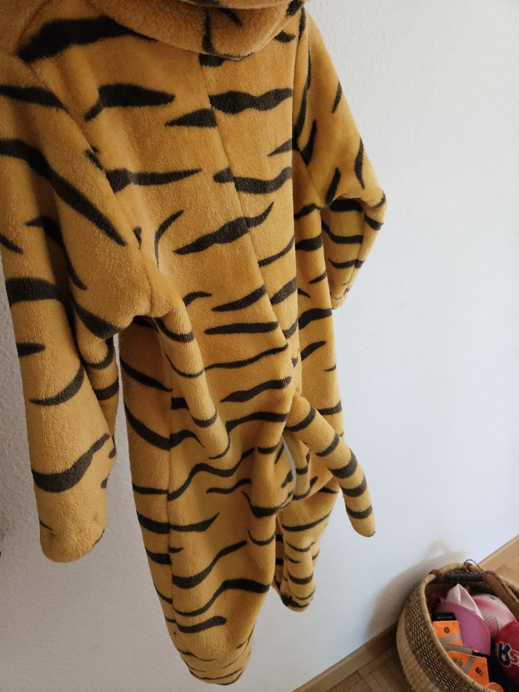 Costumi: Tigerkostüm 2 - 4 Jahre – Usato da Regensdorf venduto da c_est_la_vivie 2
