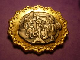 BASEL 1982 GOLD