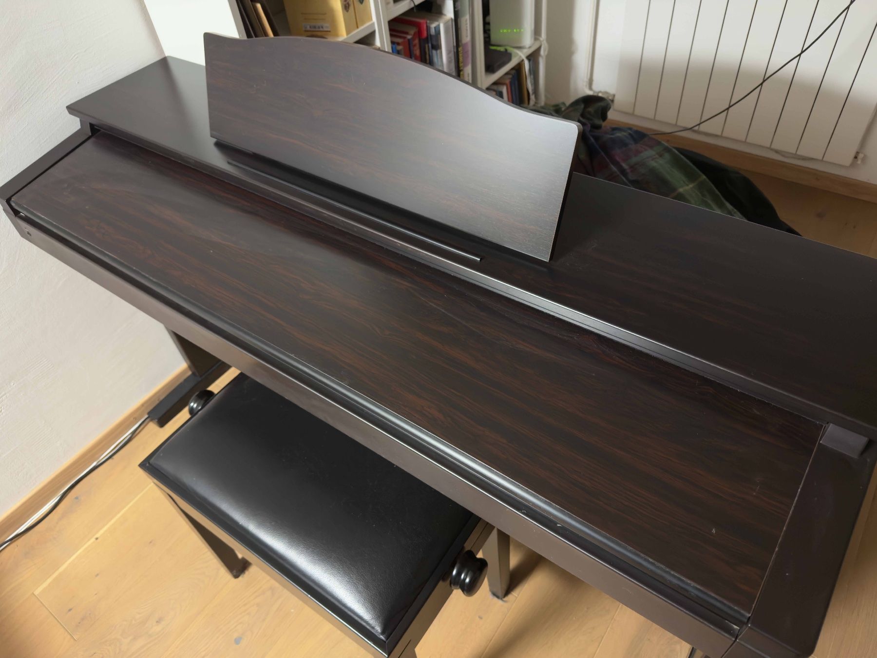Roland Strumenti musicali: Digital Piano Roland HP 1800e – Usato da Emmen venduto da edw_h6m6 1