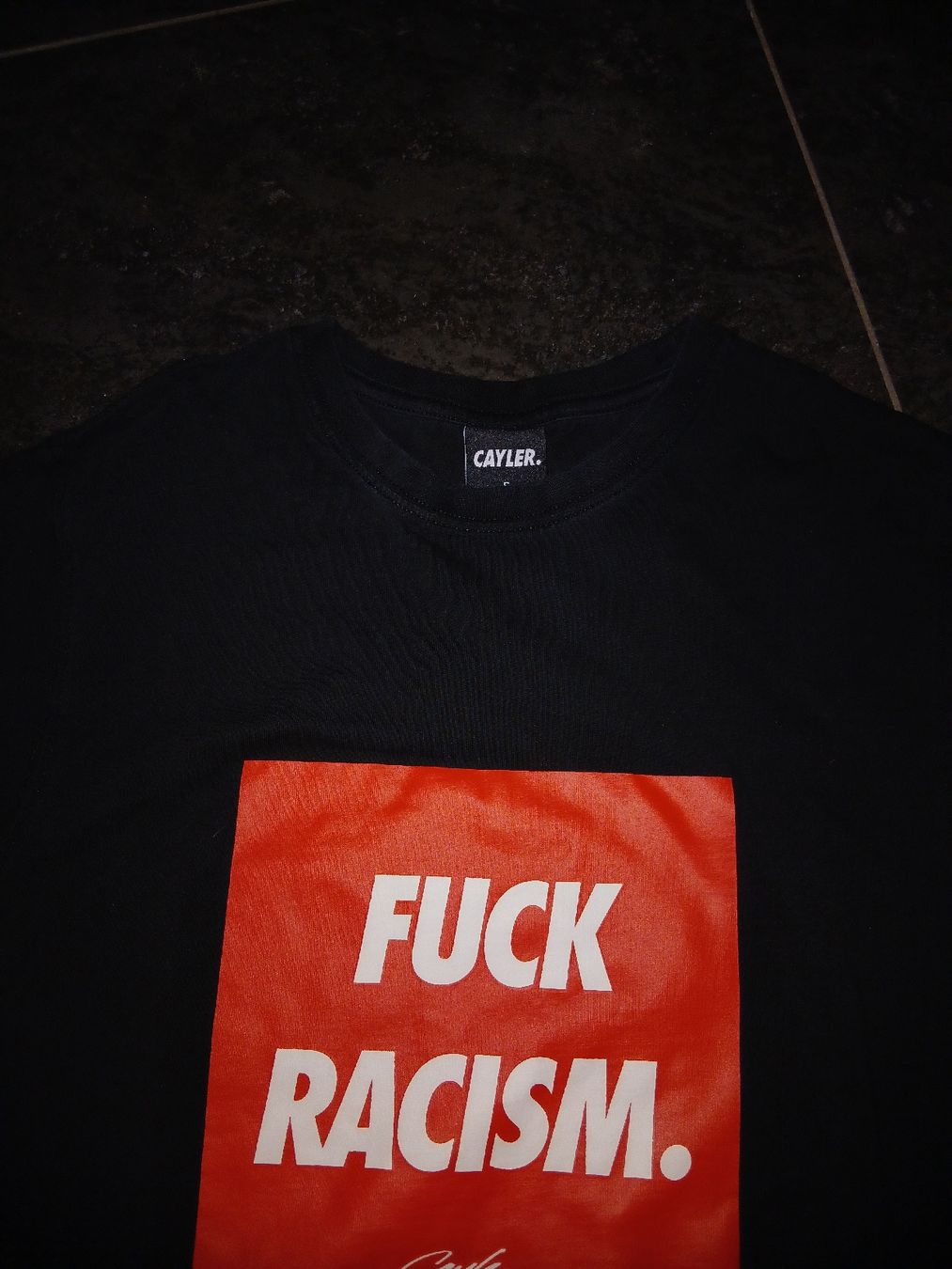 T-shirt: T-Shirt mit Motiv / Message – Nuovo (secondo la descrizione) da Galgenen venduto da Liv_Steinauer_1 5