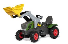 Fendt 211 Vario mit Luftbereifung