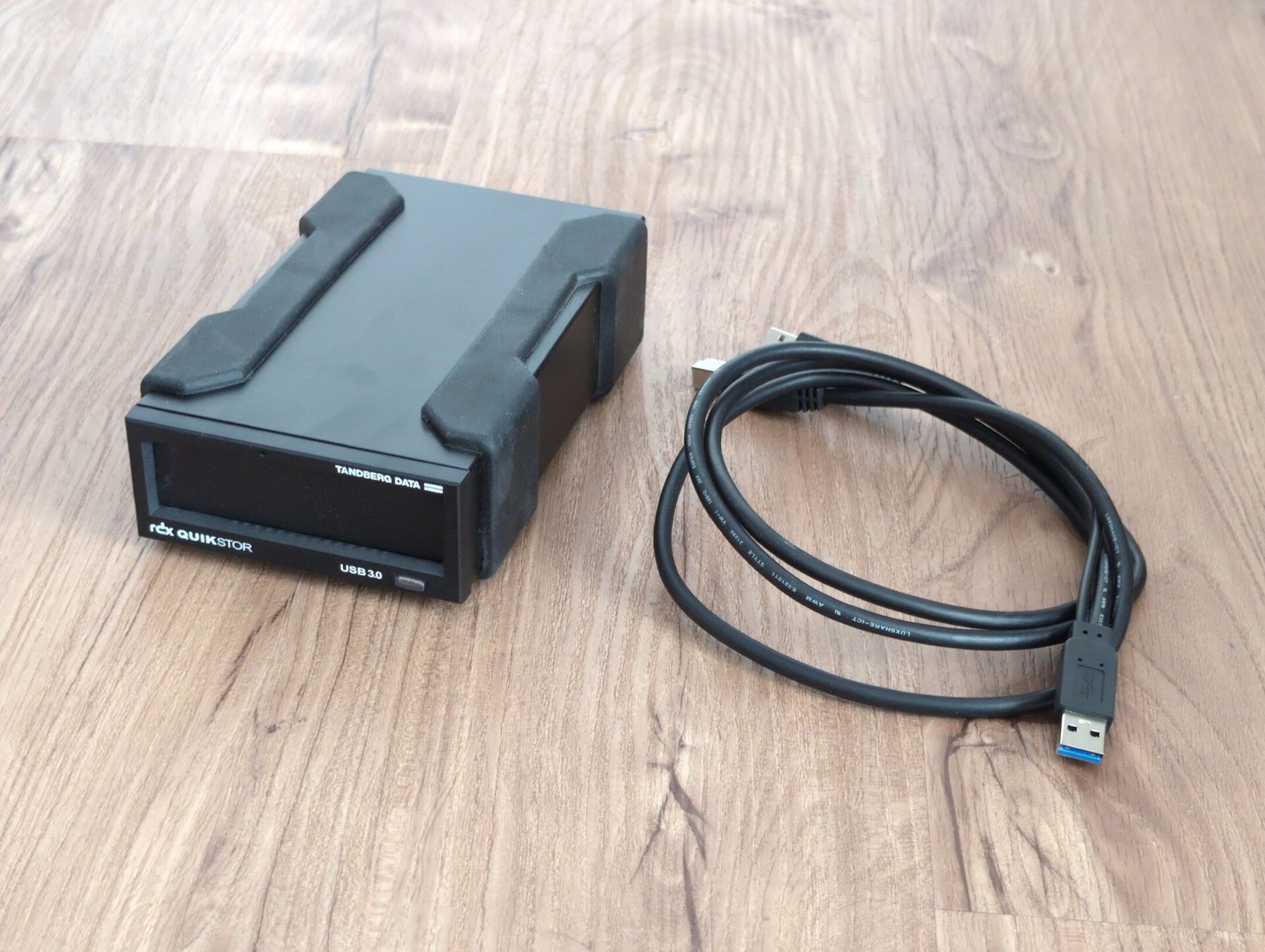 Tandberg Dischi rigidi: Tandberg Data RDX QuikStor – Usato da Unterkulm venduto da nmz