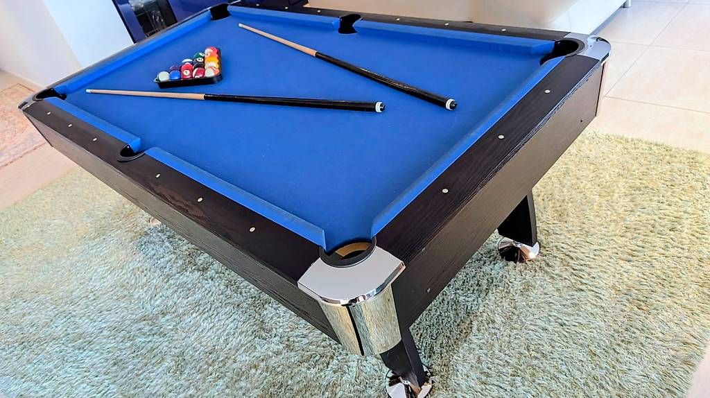 Tavoli da biliardo: Table de billard  – Usato da La Croix -Lutry venduto da fre_686w 1