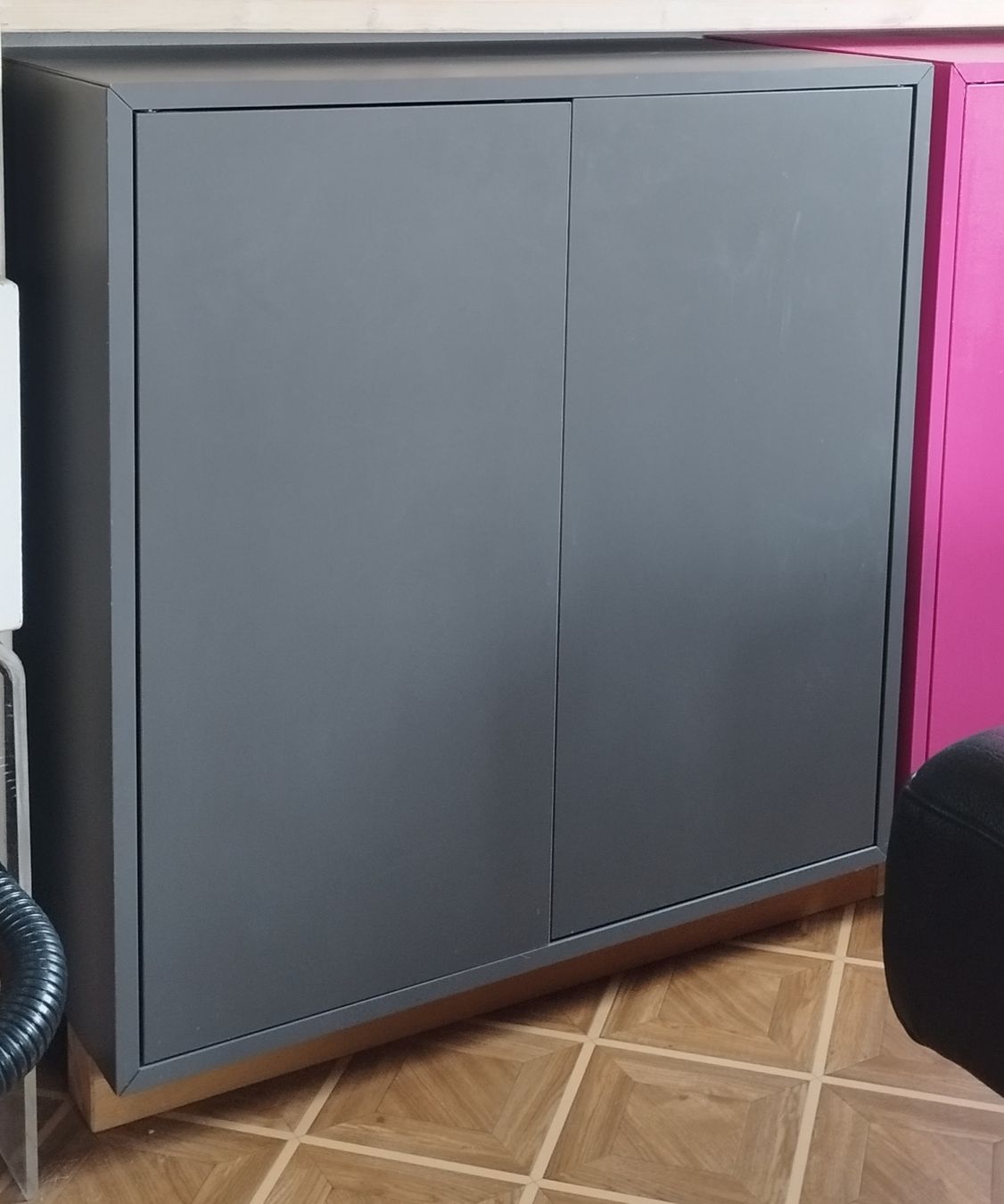 Ikea Armadi: ikea eket schrank dunkelgrau – Usato da Entlebuch venduto da grenzganger