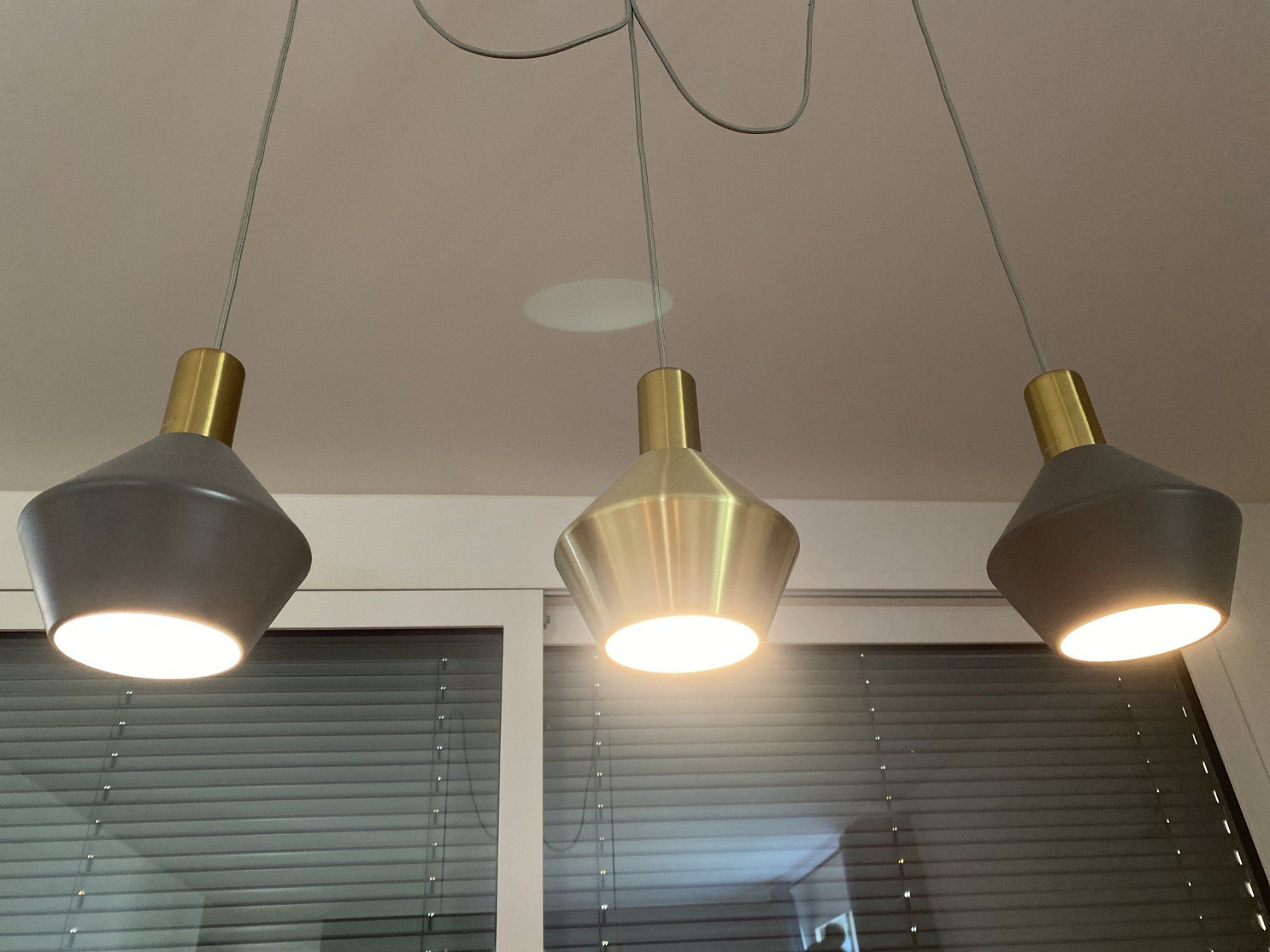 Lampadari & plafoniere: 3er Pendelleuchten-Set geometrisch | Messing & Grau | E27 – Usato da Zürich venduto da kar_2st9 4