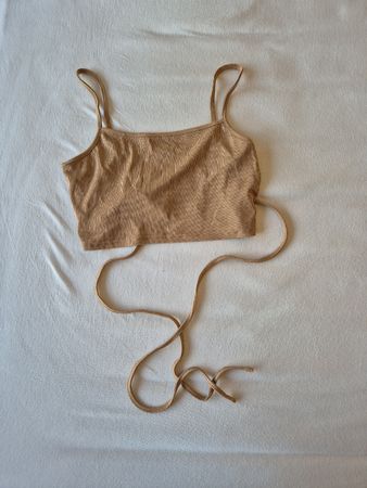 Ockerfarbenes Croptop