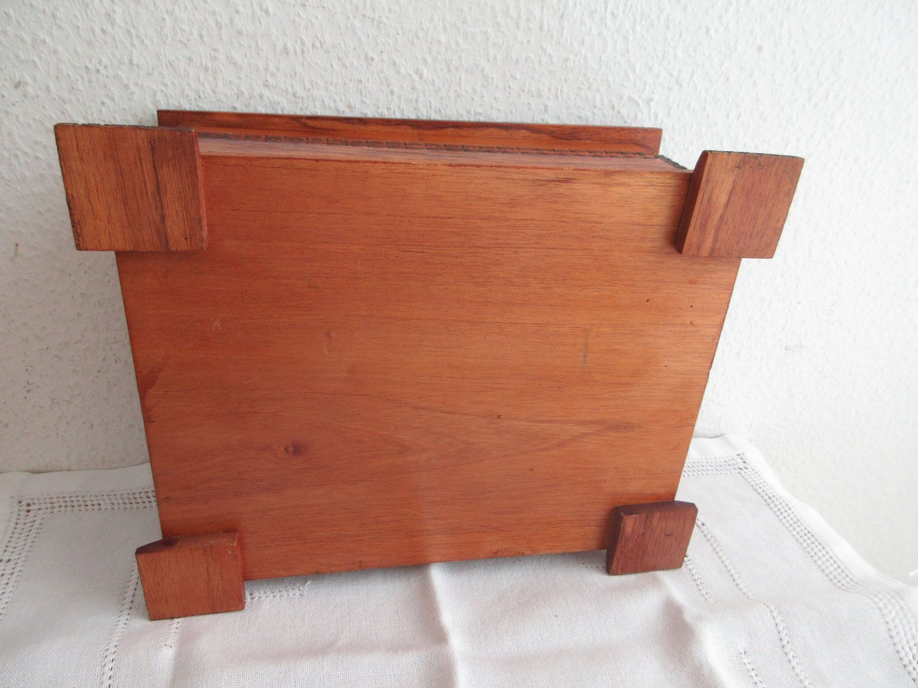 Humidor per sigari: Cubanischer Humidor – Usato da Binningen venduto da mondoantico 6