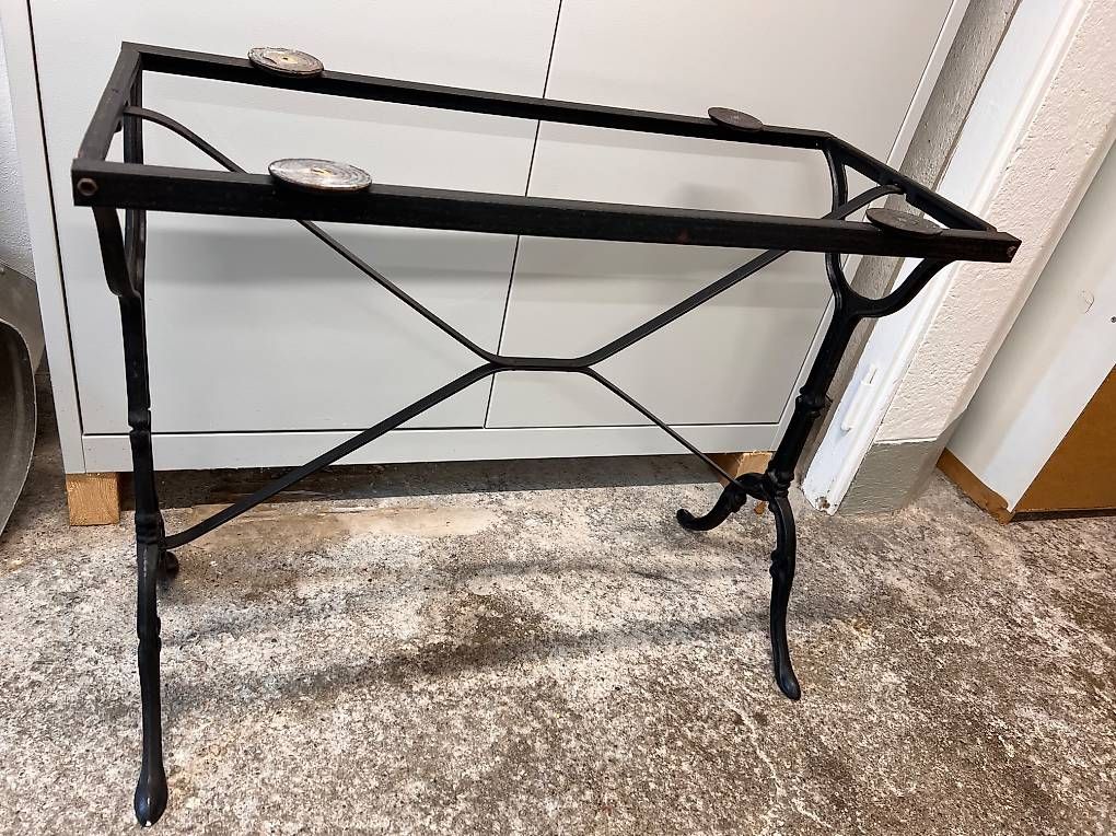 Autre mobilier: Tischgestell – D'occasion à Horgen par braids3 2