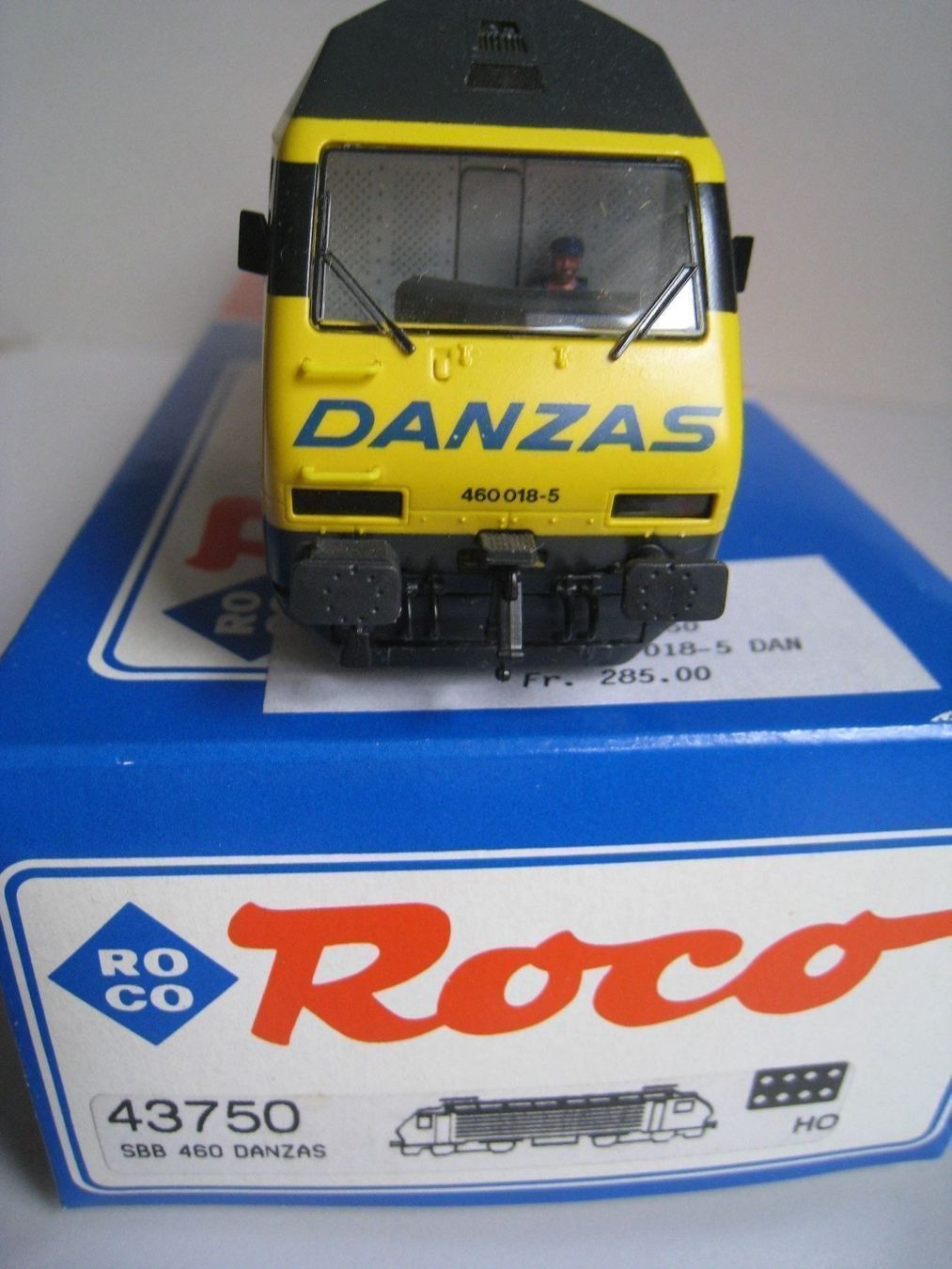 Roco Modellini di ferrovie: Roco SBB Re 460 Danzas Analog,  43750 – Usato da Buchs ZH venduto da swiss-train 3