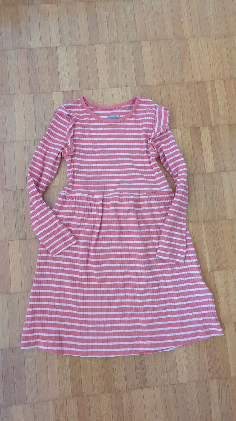 Lotti & Set di vestiti: Kleiderpaket 110/116 – Usato da Zürich venduto da Rulabco 4
