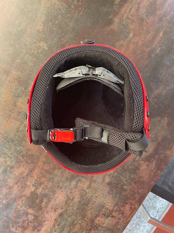 Caschi: Casco da sci CARRERA da bambino 55-58 cm. – Usato da Arzo venduto da ema_q6g9 3