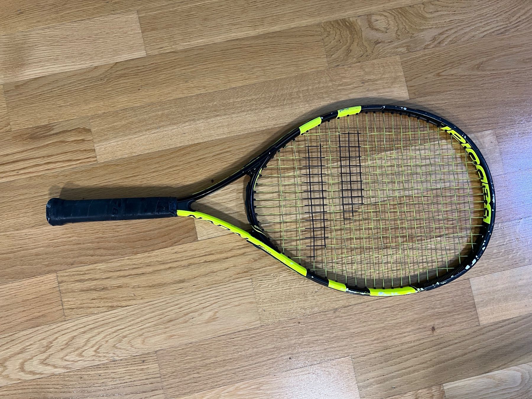 Babolat Schläger: Raquette de tennis Babolat – Gebraucht aus Cologny von PEACEANDLOVE 1
