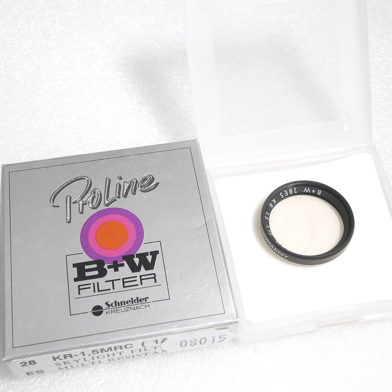 Filter: B+W 28mm kr 1,5 Skylight Filter / filtre. Germany. New. – Neu und originalverpackt aus Egg b. Zürich von JCB
