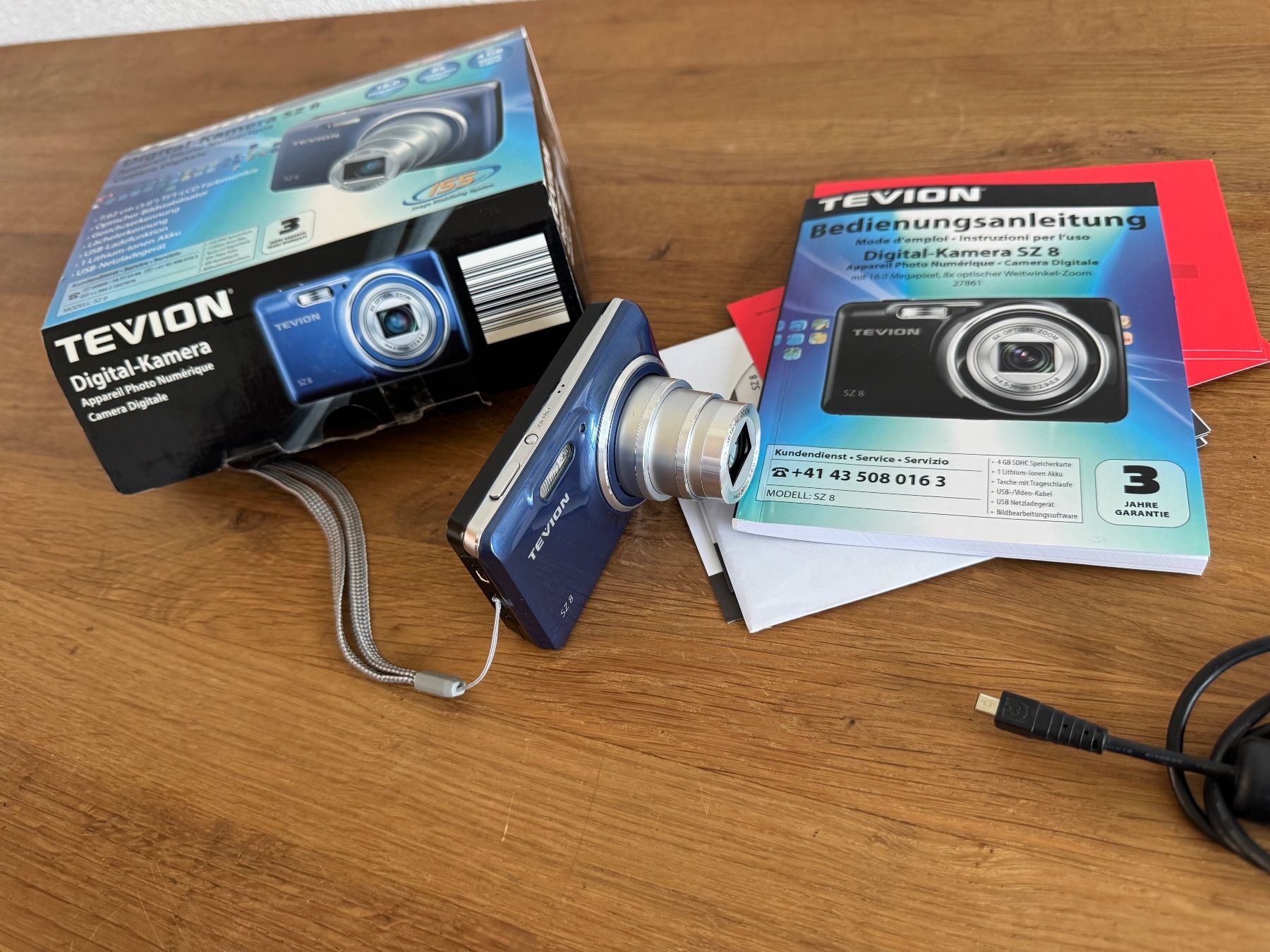 Fotocamera: Tevion sz 8 Digitalkamera – Nuovo (secondo la descrizione) da Frauenfeld venduto da difi67 2
