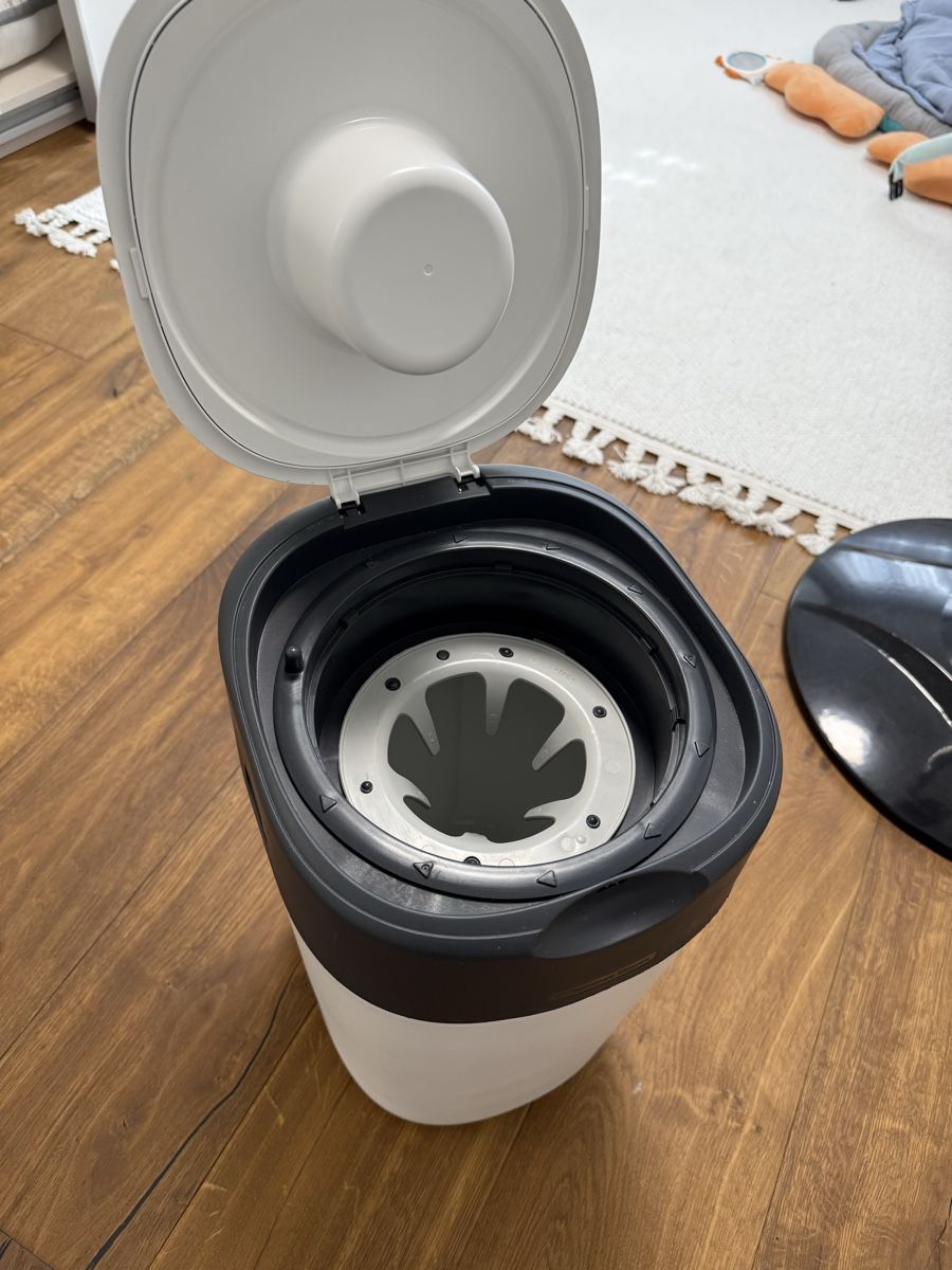 Altro per la casa: Windeleimer Twist & Click weiß - Tommee Tippee – Usato da Grenchen venduto da valentina_93 2