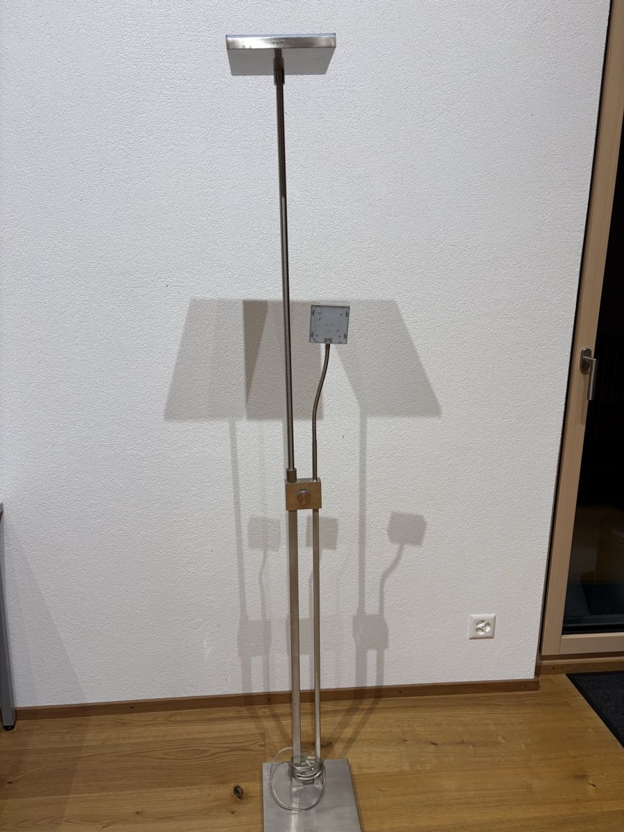 Lampen: Stehlampe – Gebraucht aus Berschis von Pakiri 2
