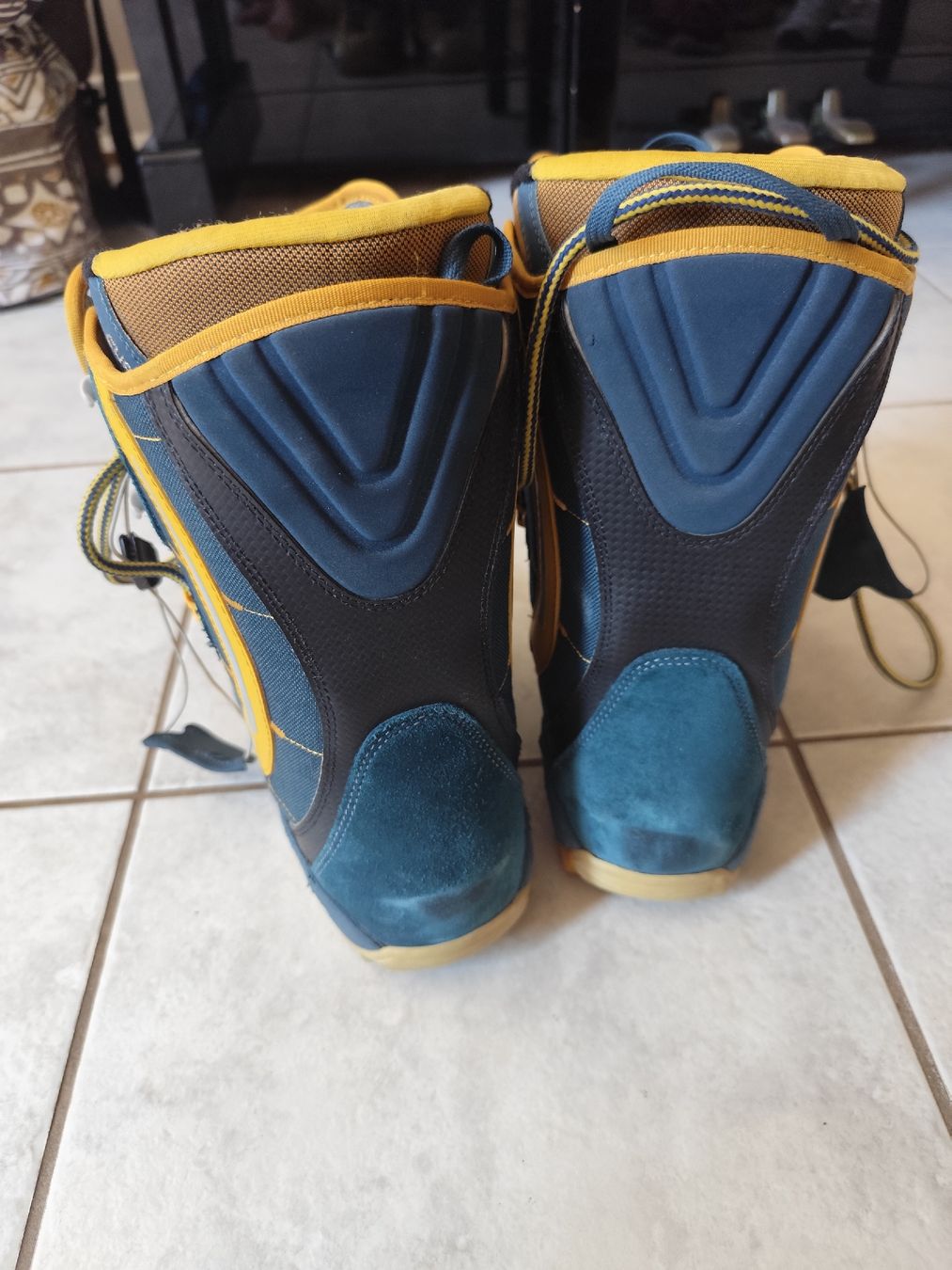 Salomon Scarpe da uomo: Snowboardschuhe Gr. 42 – Usato da Hittnau venduto da Britta06 1