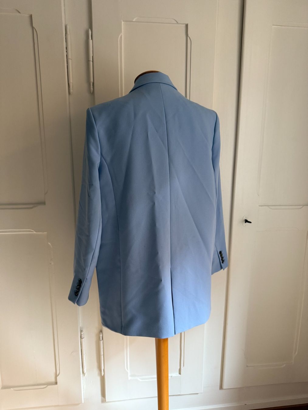 Zara Jacken: ZARA - Blazer hellblau L – Gebraucht aus Zürich von Diazaio 2