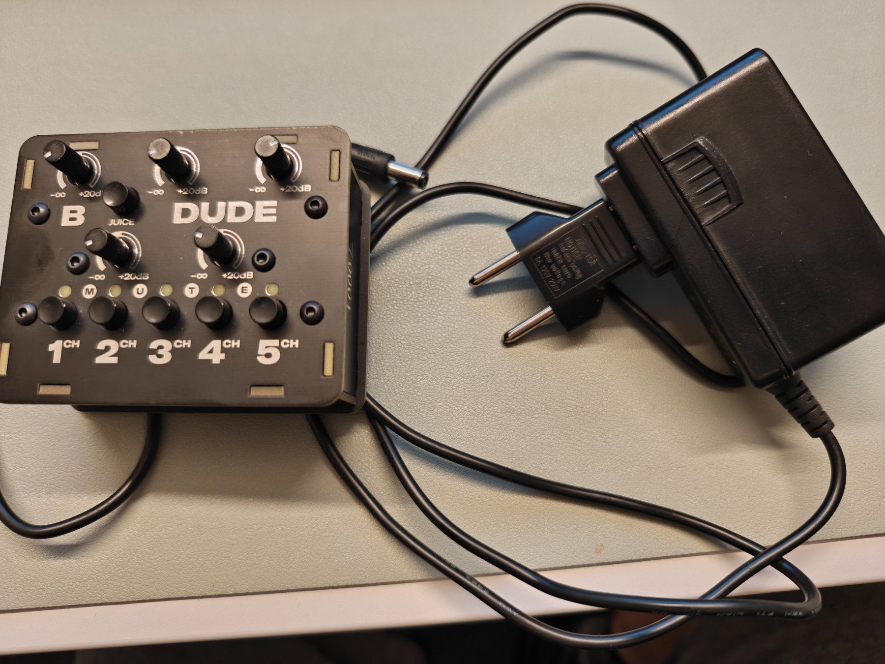 Console di mixaggio: Bastl Instruments DUDE MK2 – Nuovo (secondo la descrizione) da Oberhasli venduto da initiation 2