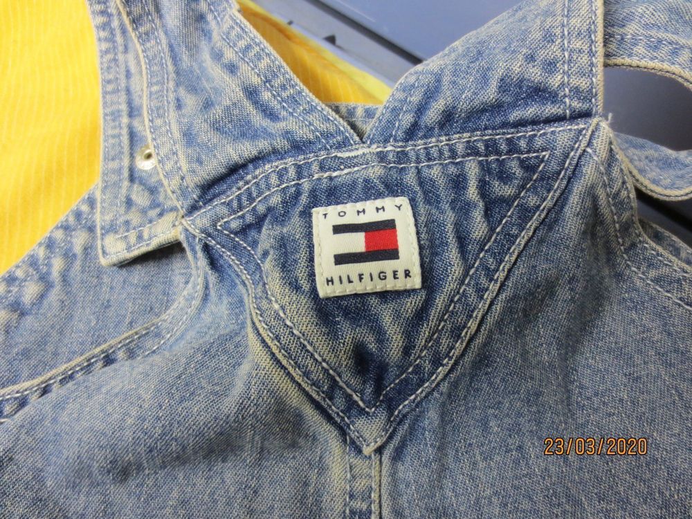 Hosen: Tommy Hilfiger 18-24 Monat – Gebraucht aus Wallisellen von  4