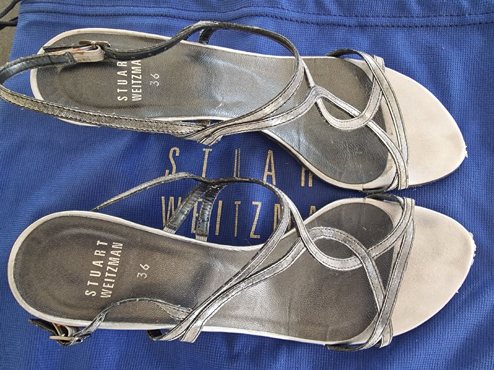 Stuart Weitzman Scarpe da donna: Stuart Weitzman Sandalette – Usato da St. Niklausen LU venduto da wishbonerfb