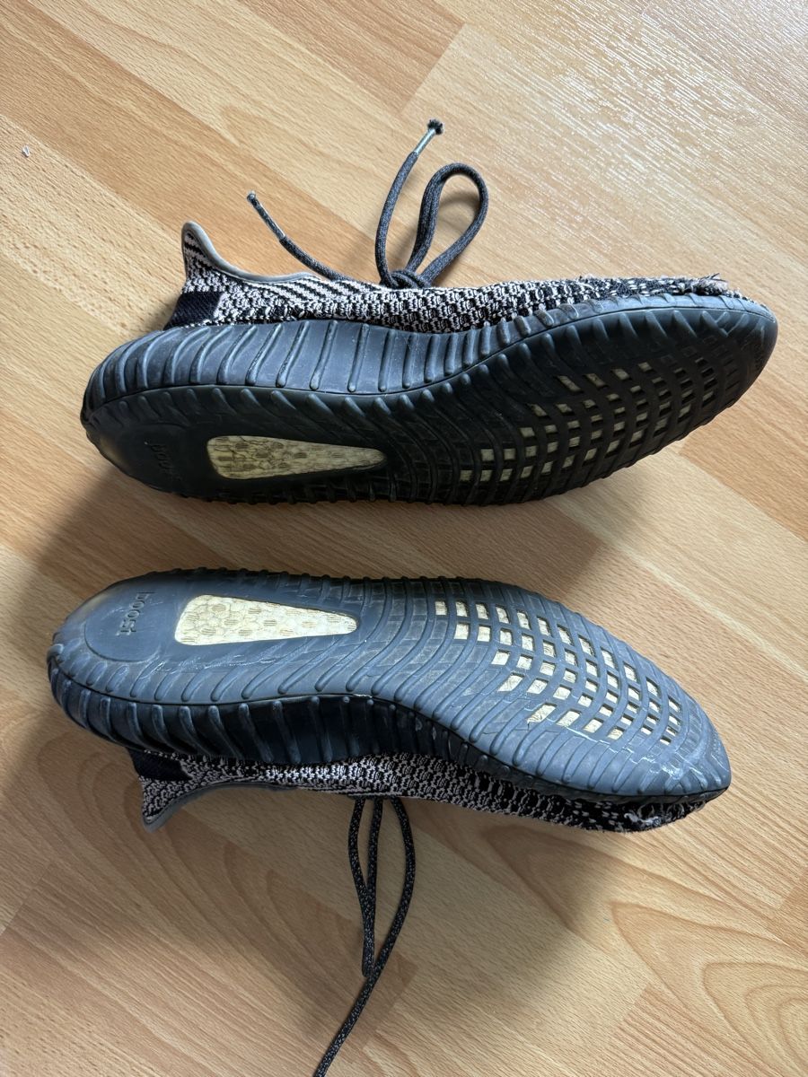 Adidas Scarpe da uomo: Adidas Yeezy Boost 350 V2 – Usato da Flüelen venduto da therealyannic 1