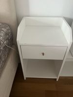 Nachttisch IKEA Hauge weiß 