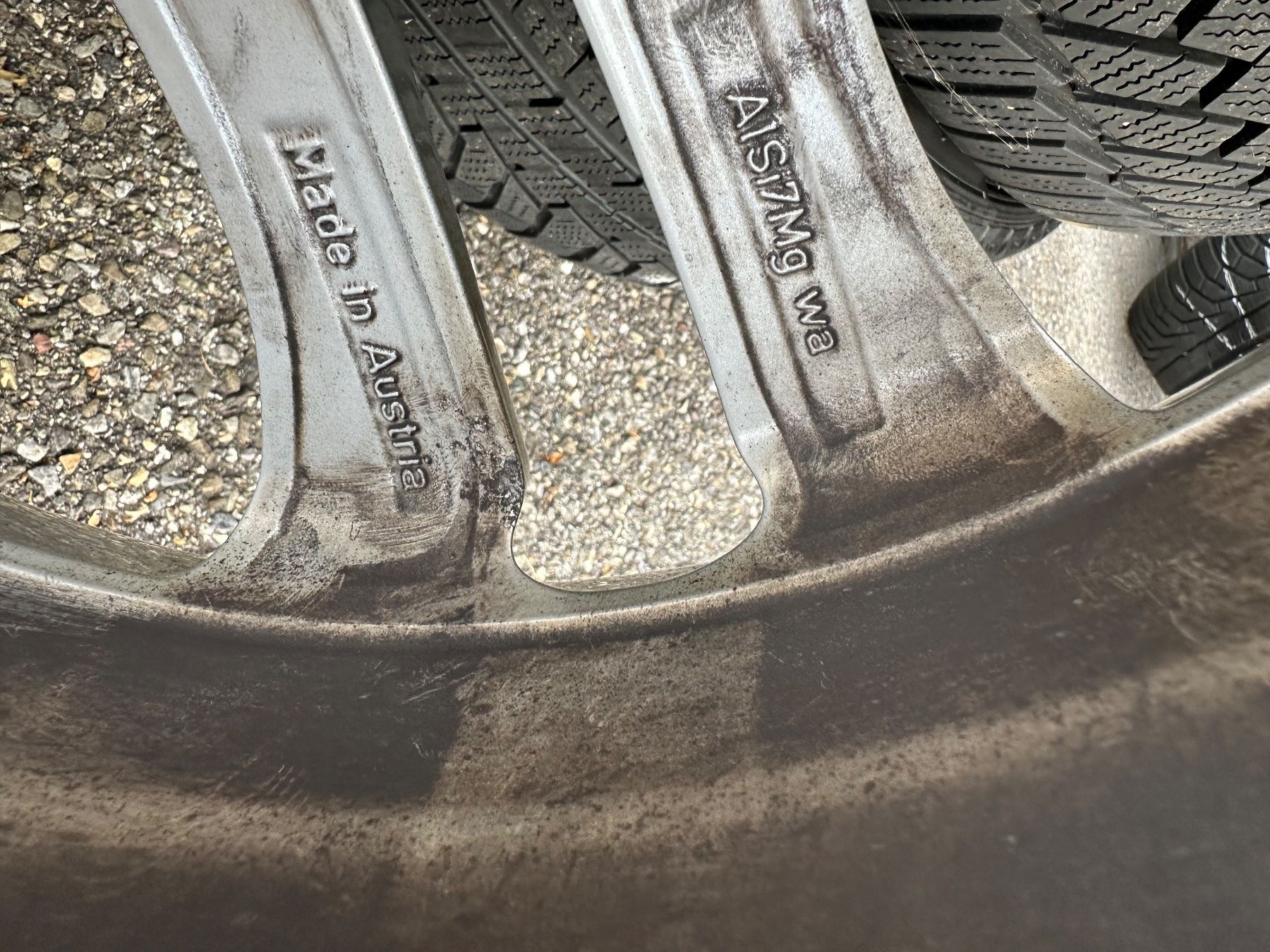 Audi Pneumatici & Ruote complete: Originale Audifelgen A4/S4 B8 – Usato da tann venduto da M-Performance 3